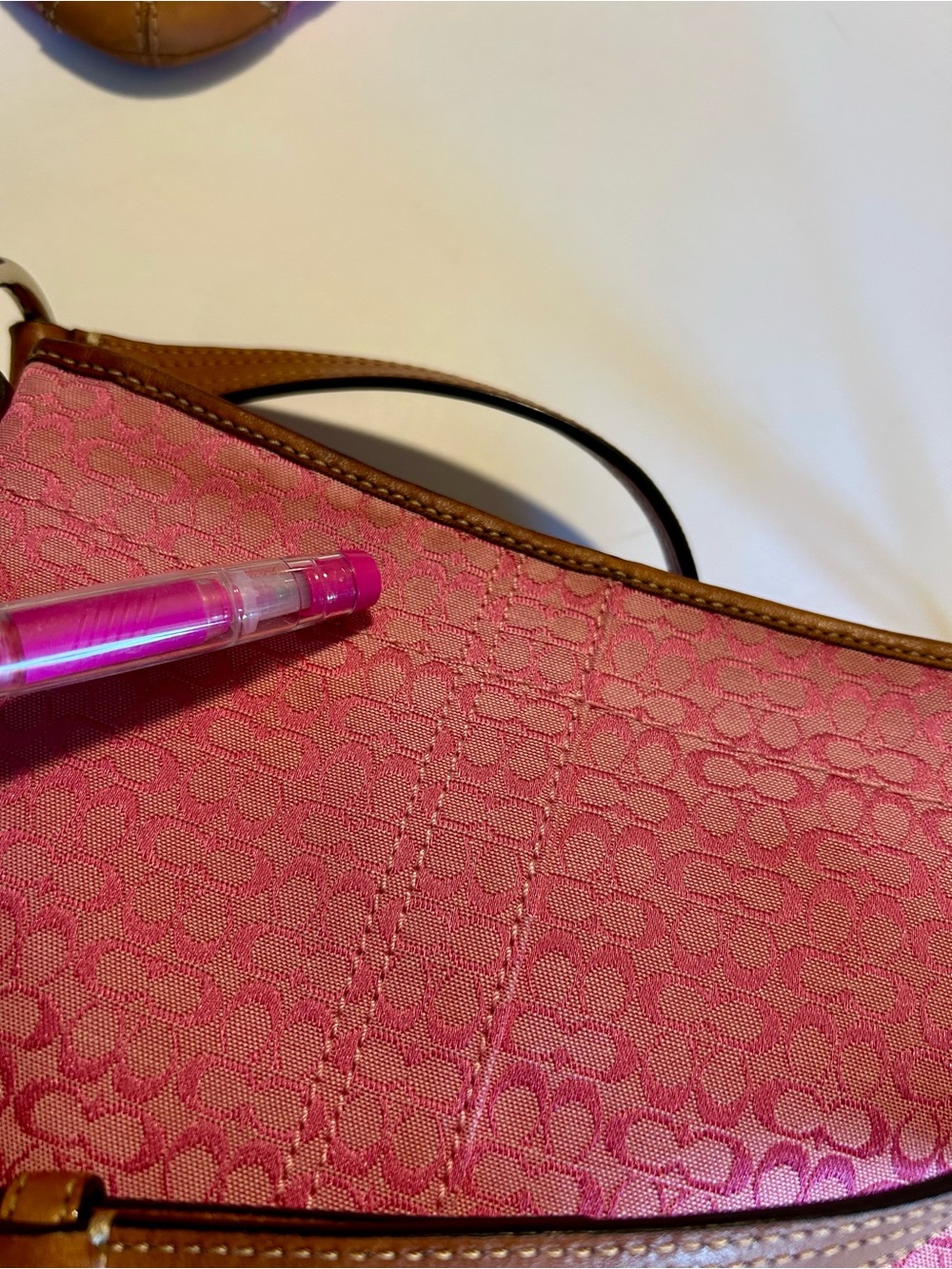 Vintage Coach Soho Signature C Pink Swingback Crossbody Bag Y2K - Picture 10 of 11